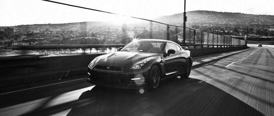  Nissan GT-R 2012 года  (US) (фото 37 из 74)